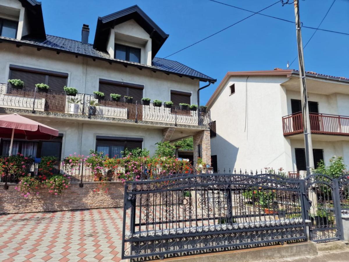 Modrica Villa Jankovic מראה חיצוני תמונה